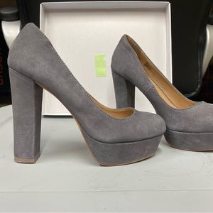 Steve Madden Betty Platform Heal - Grey Suede - 7.5
